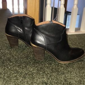 Lucky Brand booties